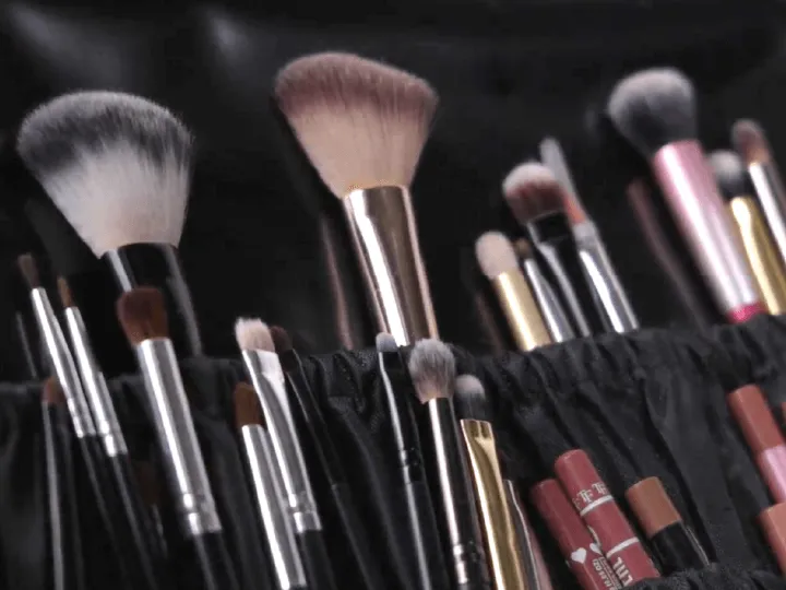 Tools used for make-up